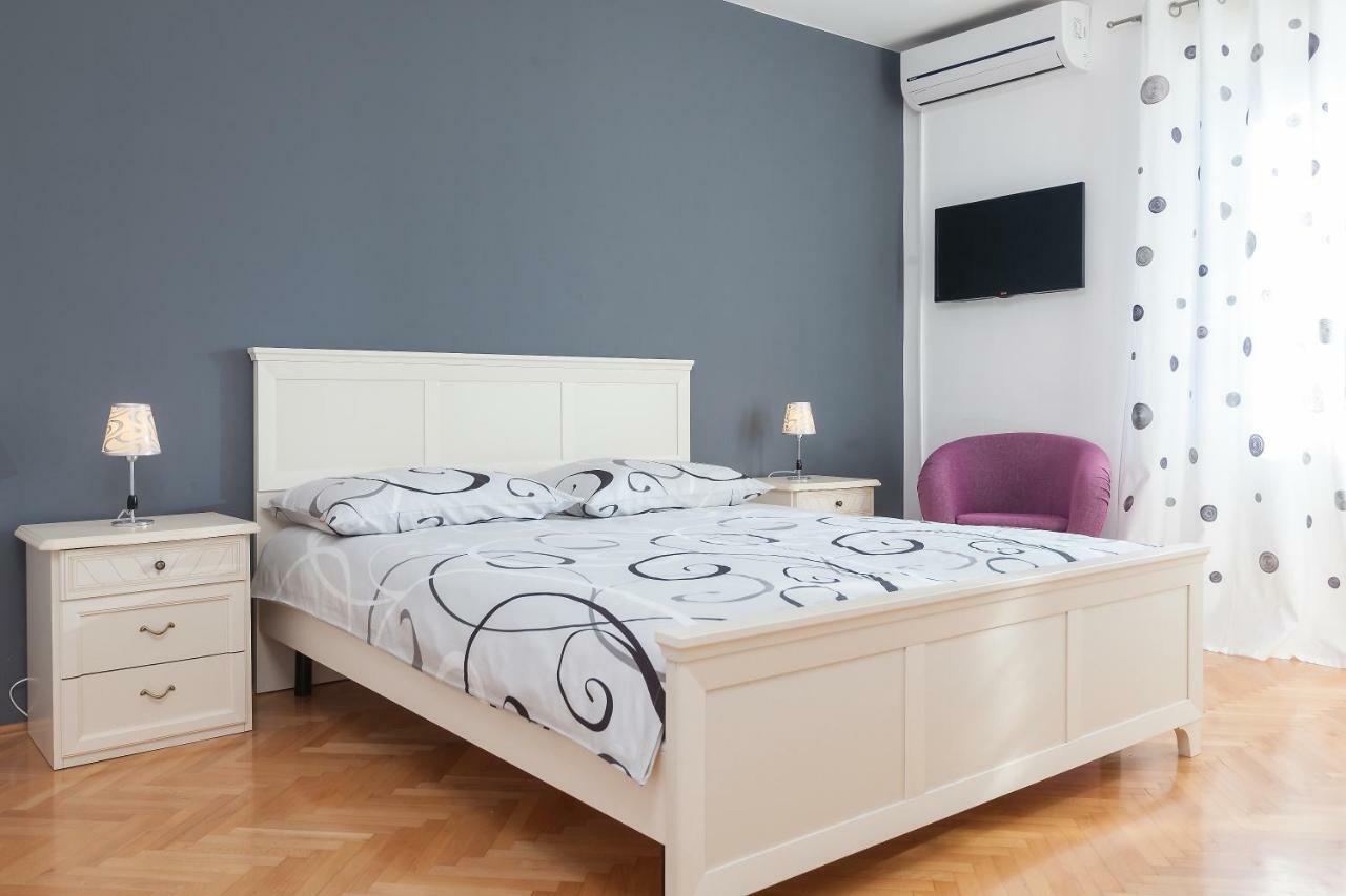 Apartmani Pasalic Tučepi Buitenkant foto