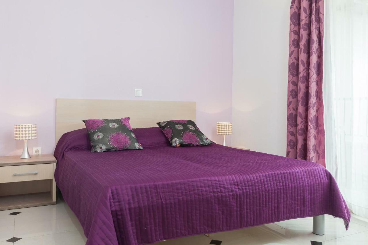 Apartmani Pasalic Tučepi Buitenkant foto