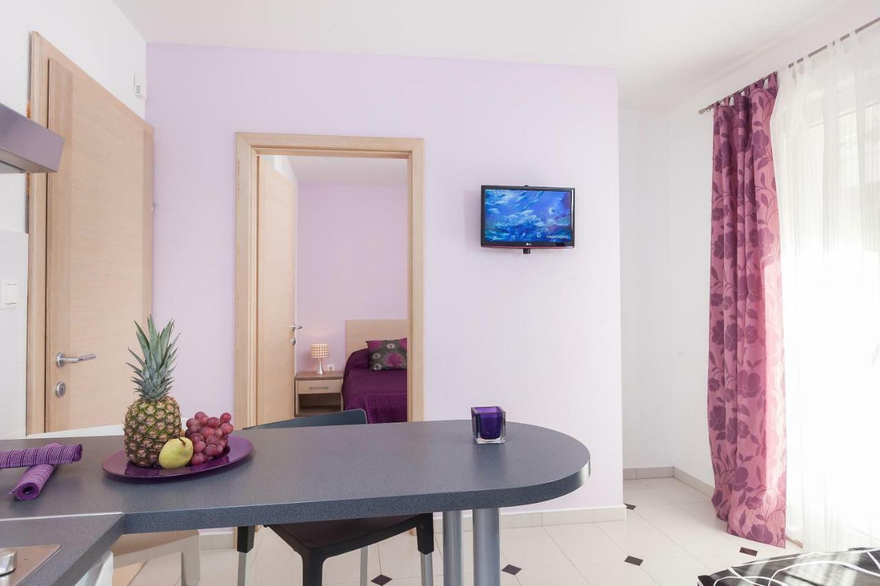 Apartmani Pasalic Tučepi Buitenkant foto